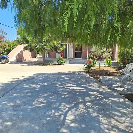 Holiday home Ioanna's House